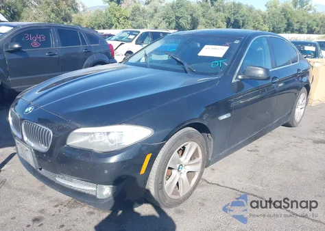 2013 BMW 528I z USA, uszkodzony, nr VIN WBAXG5C58DD229486